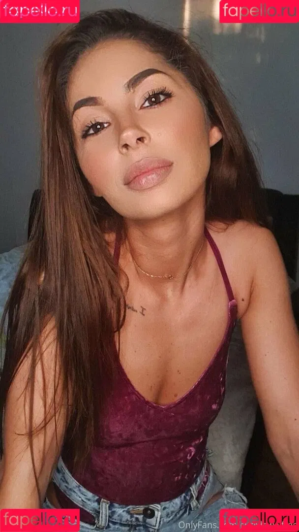 curlyjewelfree Onlyfans Photo Gallery 