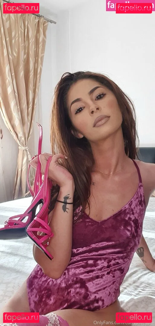curlyjewelfree Onlyfans Photo Gallery 
