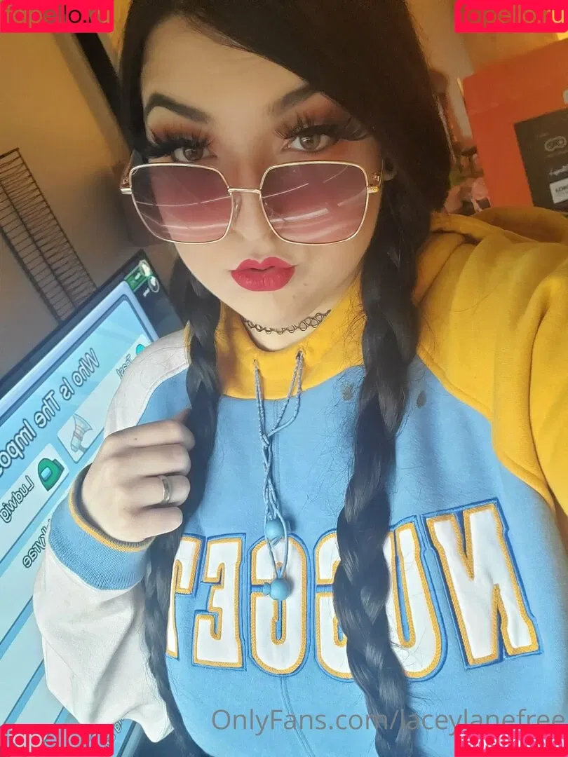 laceylanefree Onlyfans Photo Gallery 