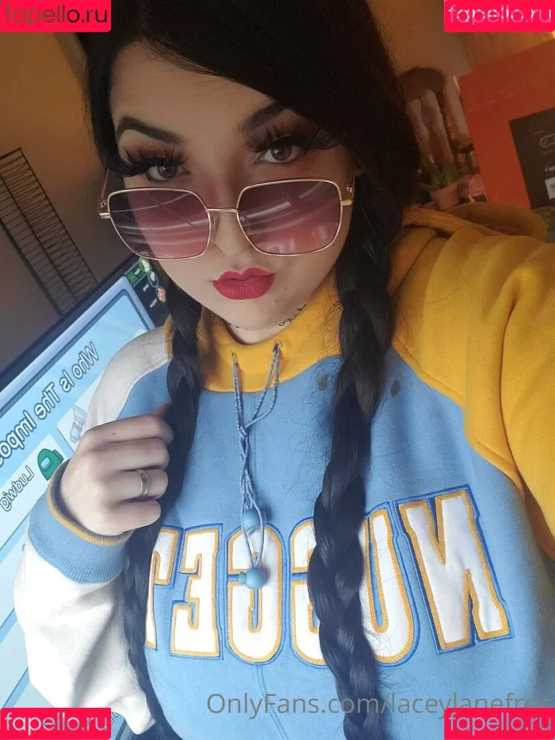 laceylanefree Onlyfans Photo Gallery 