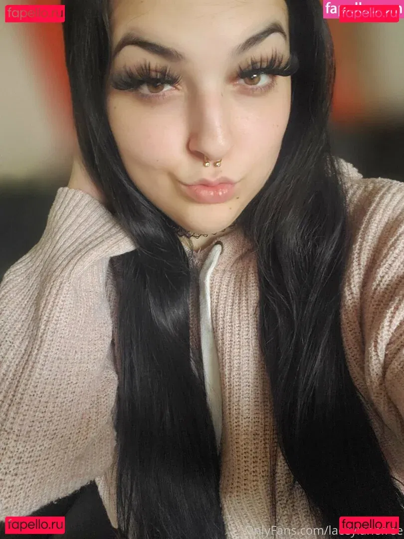 laceylanefree Onlyfans Photo Gallery 