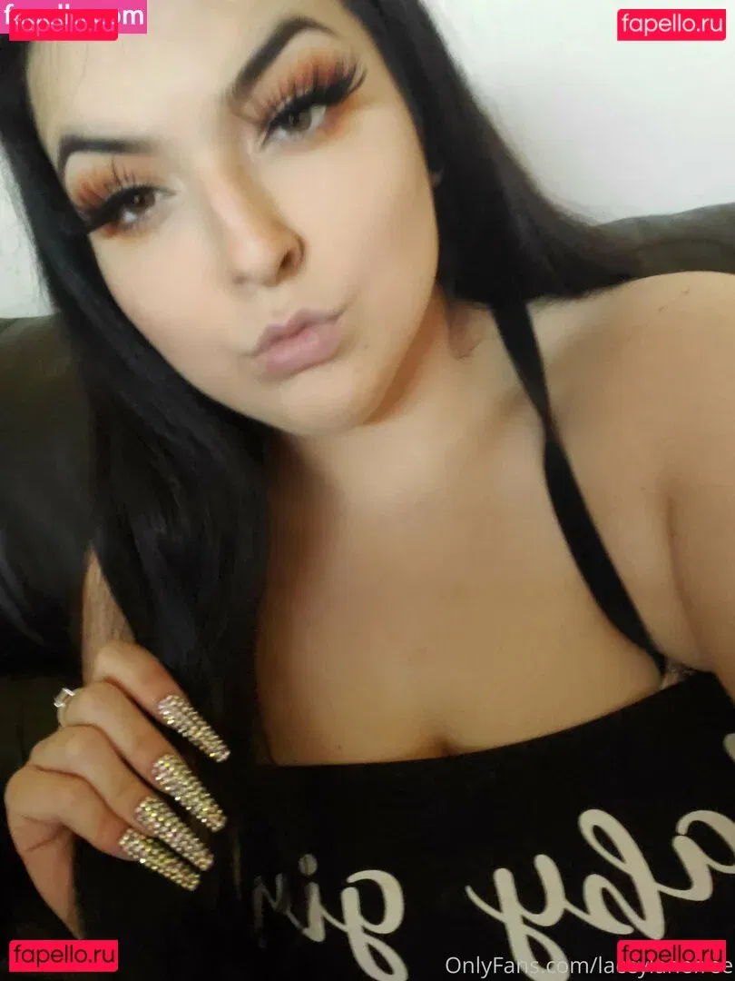 laceylanefree Onlyfans Photo Gallery 
