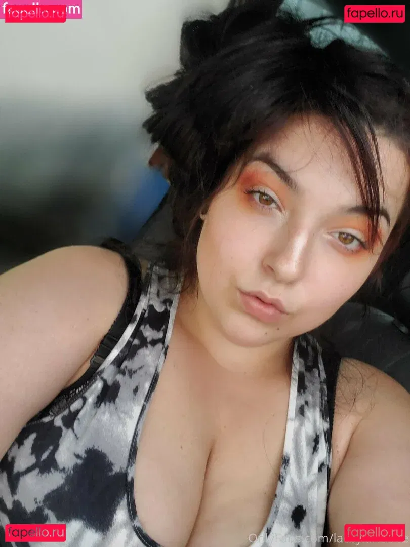 laceylanefree Onlyfans Photo Gallery 