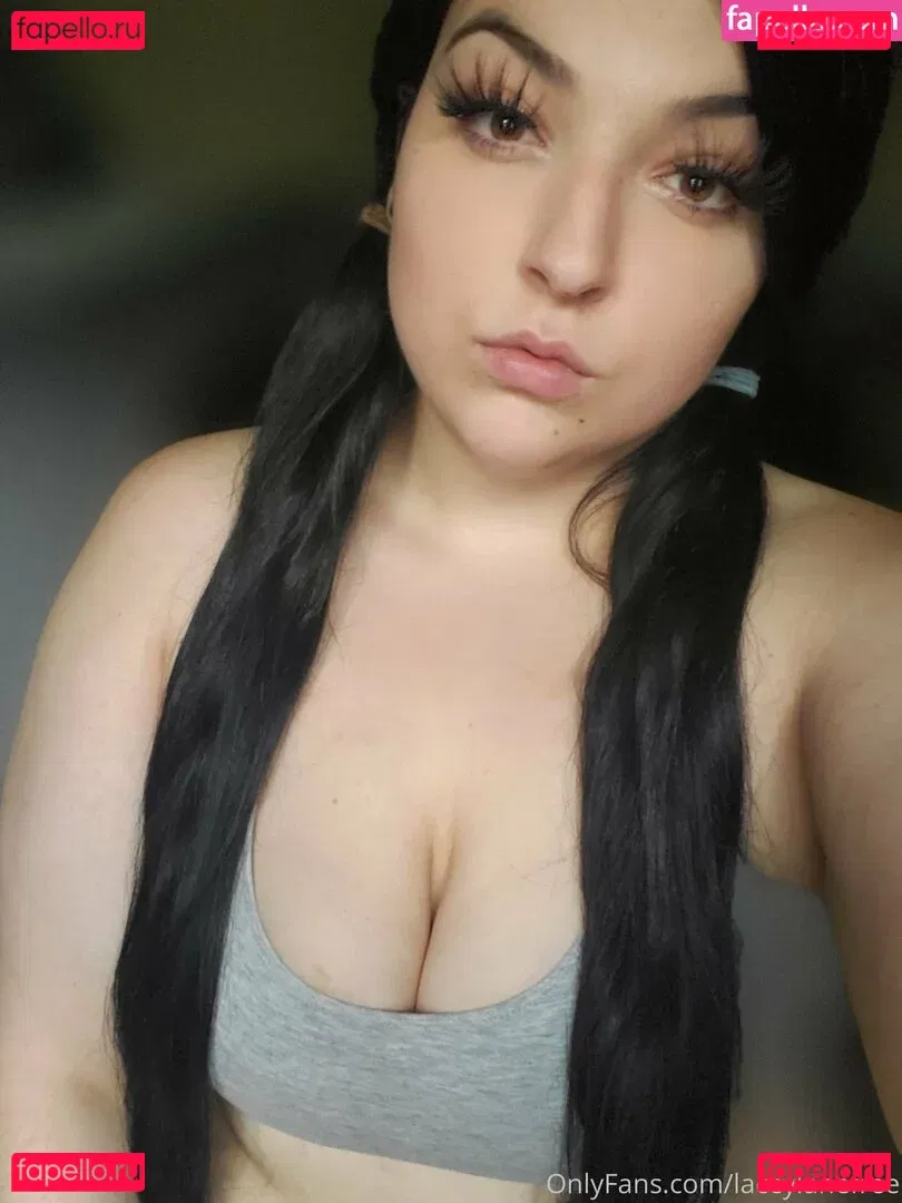 laceylanefree Onlyfans Photo Gallery 