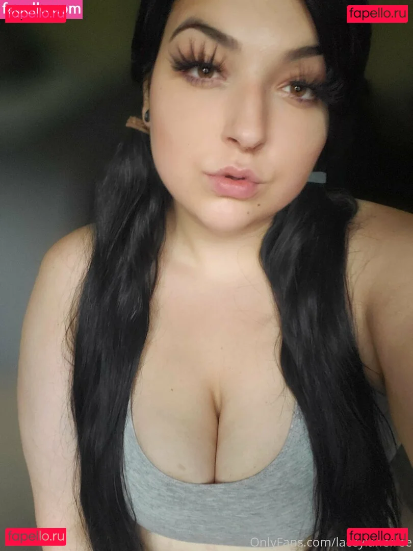laceylanefree Onlyfans Photo Gallery 