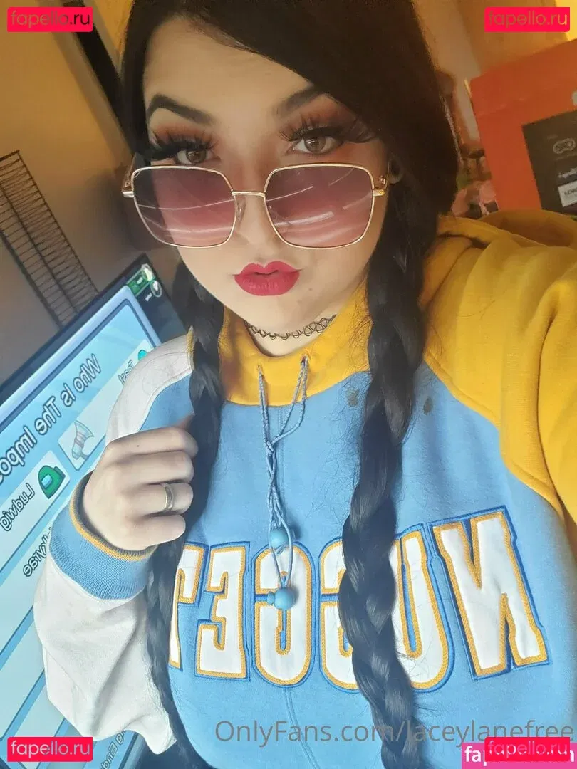 laceylanefree Onlyfans Photo Gallery 