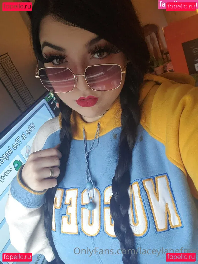 laceylanefree Onlyfans Photo Gallery 