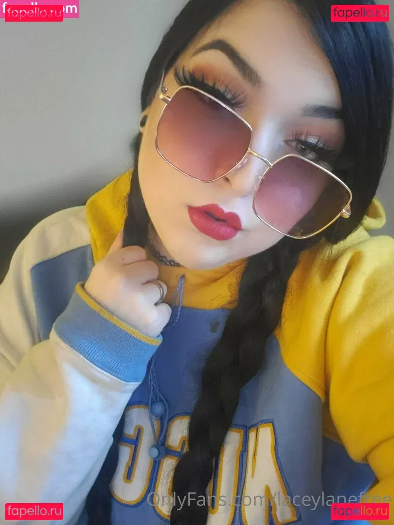 laceylanefree Onlyfans Photo Gallery 