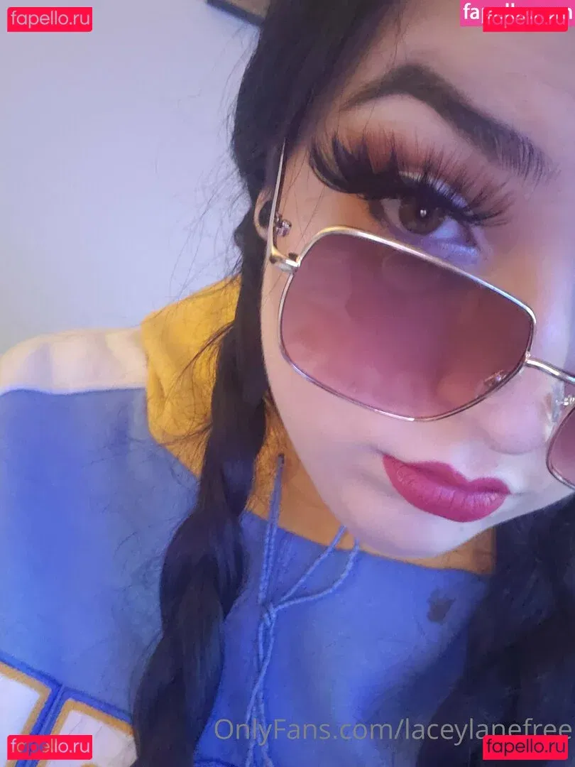 laceylanefree Onlyfans Photo Gallery 