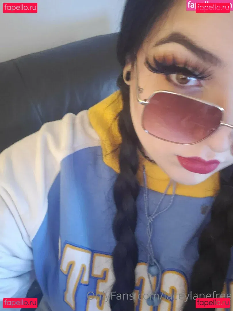 laceylanefree Onlyfans Photo Gallery 