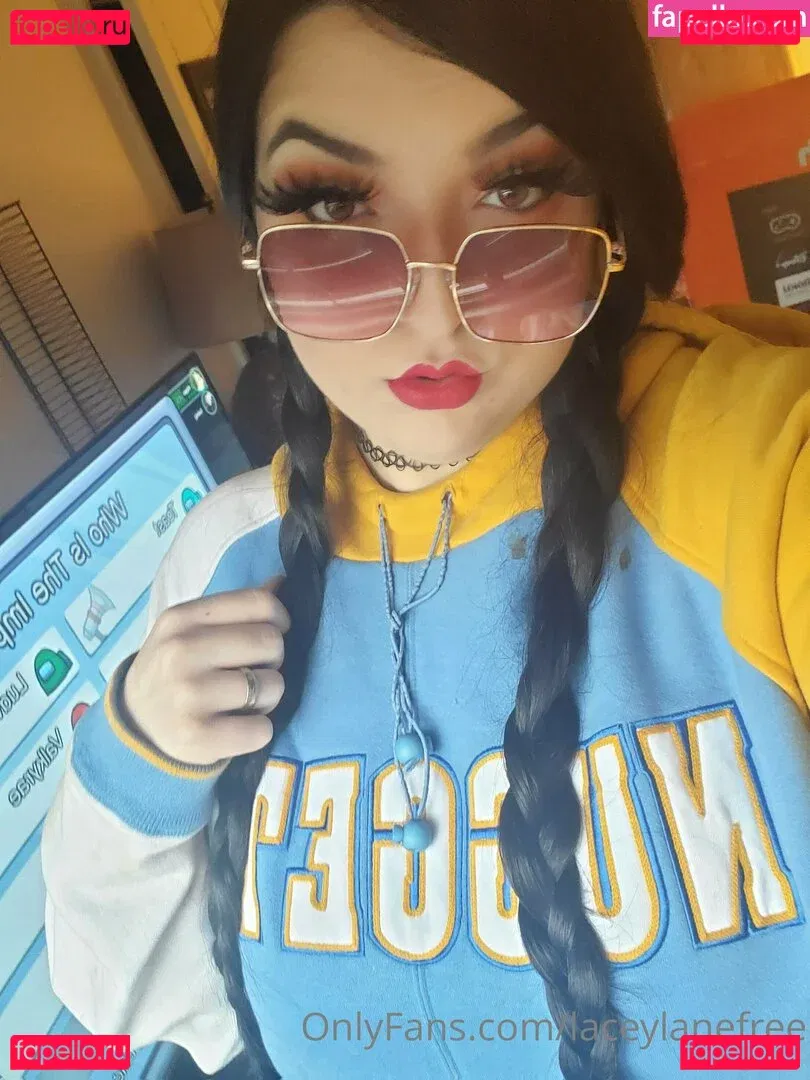 laceylanefree Onlyfans Photo Gallery 