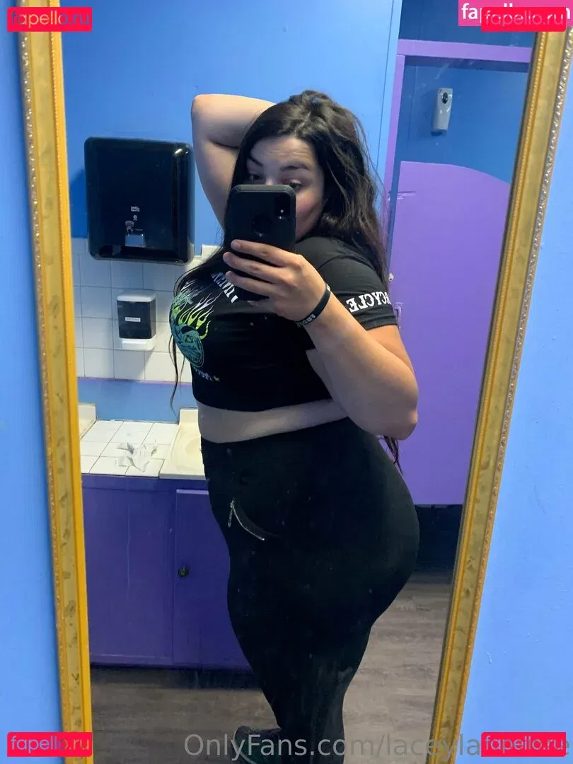 laceylanefree Onlyfans Photo Gallery 
