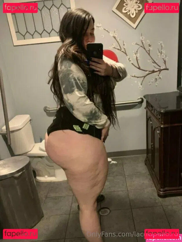 laceylanefree Onlyfans Photo Gallery 