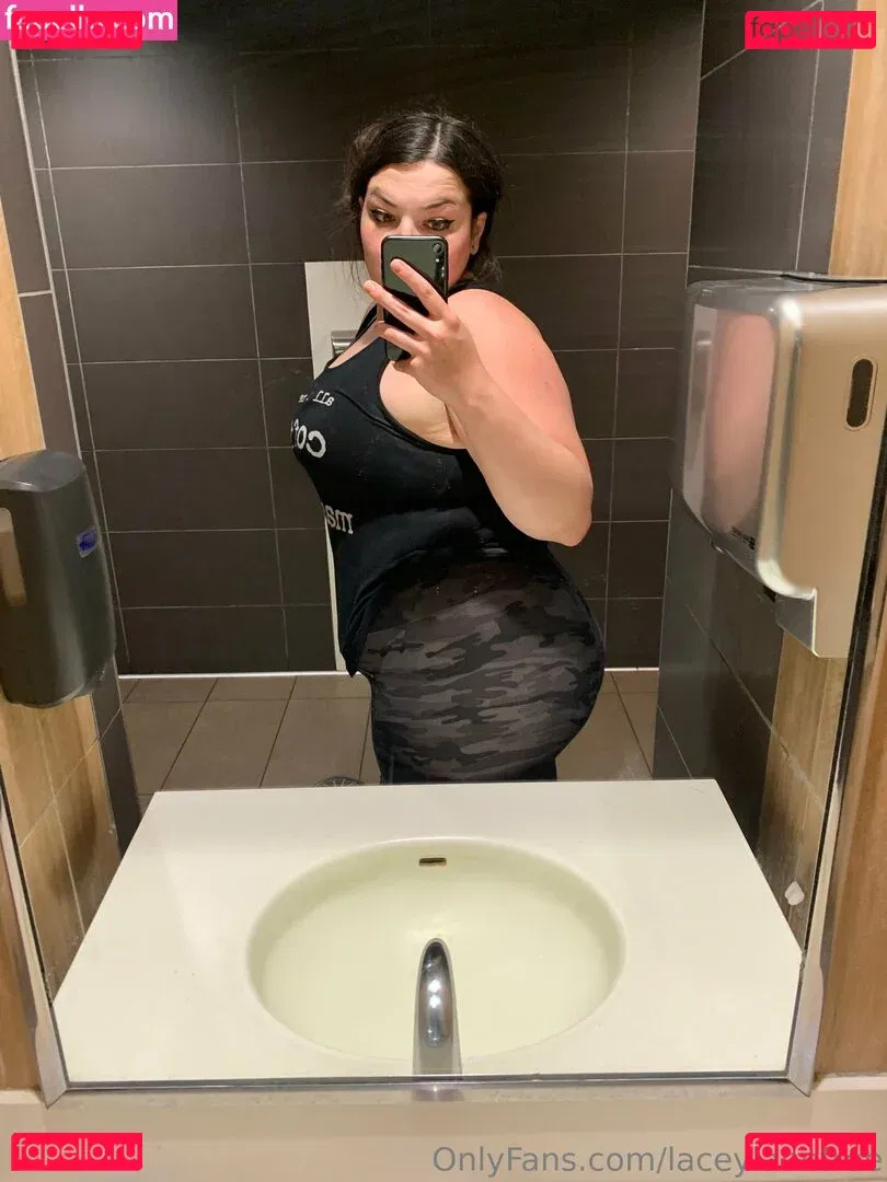 laceylanefree Onlyfans Photo Gallery 