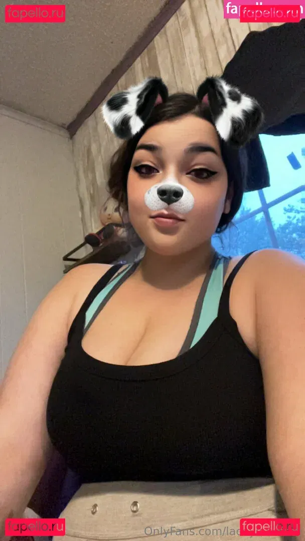 laceylanefree Onlyfans Photo Gallery 