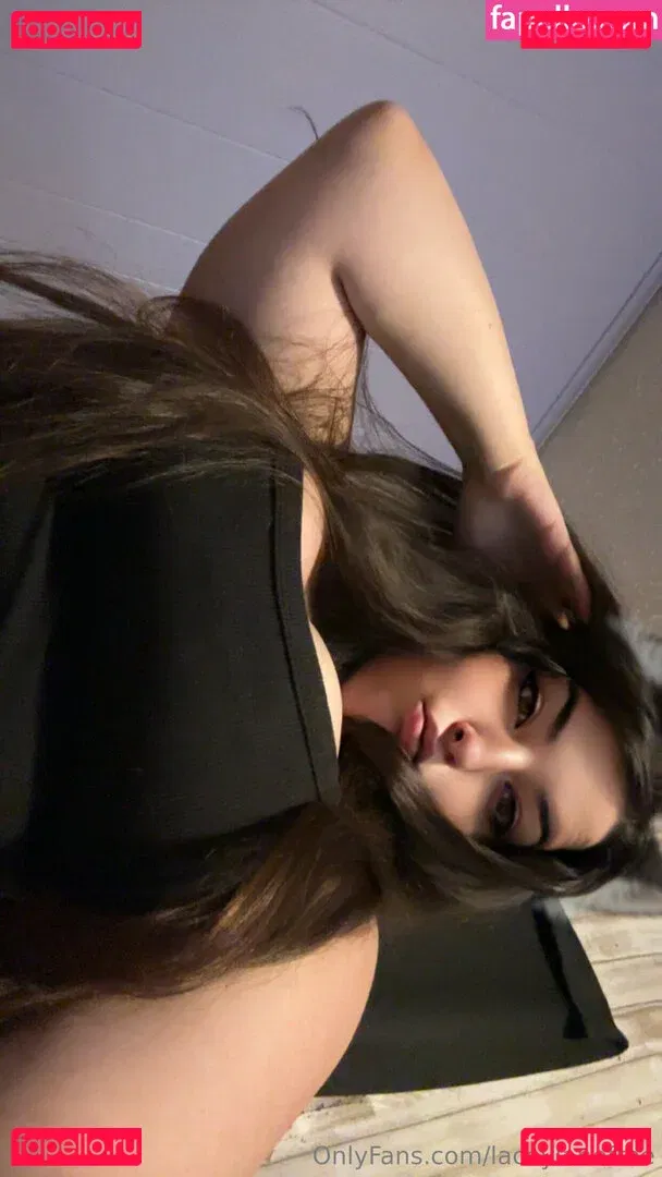 laceylanefree Onlyfans Photo Gallery 