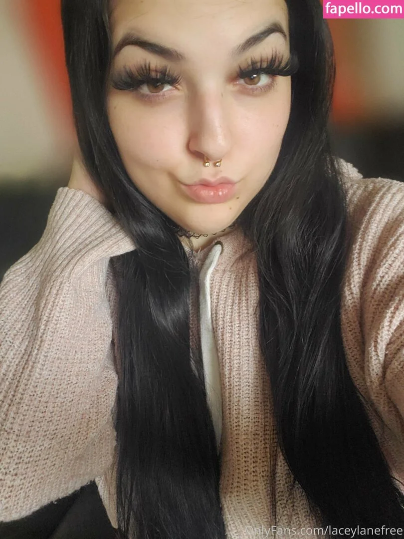 laceylanefree Onlyfans Photo Gallery 