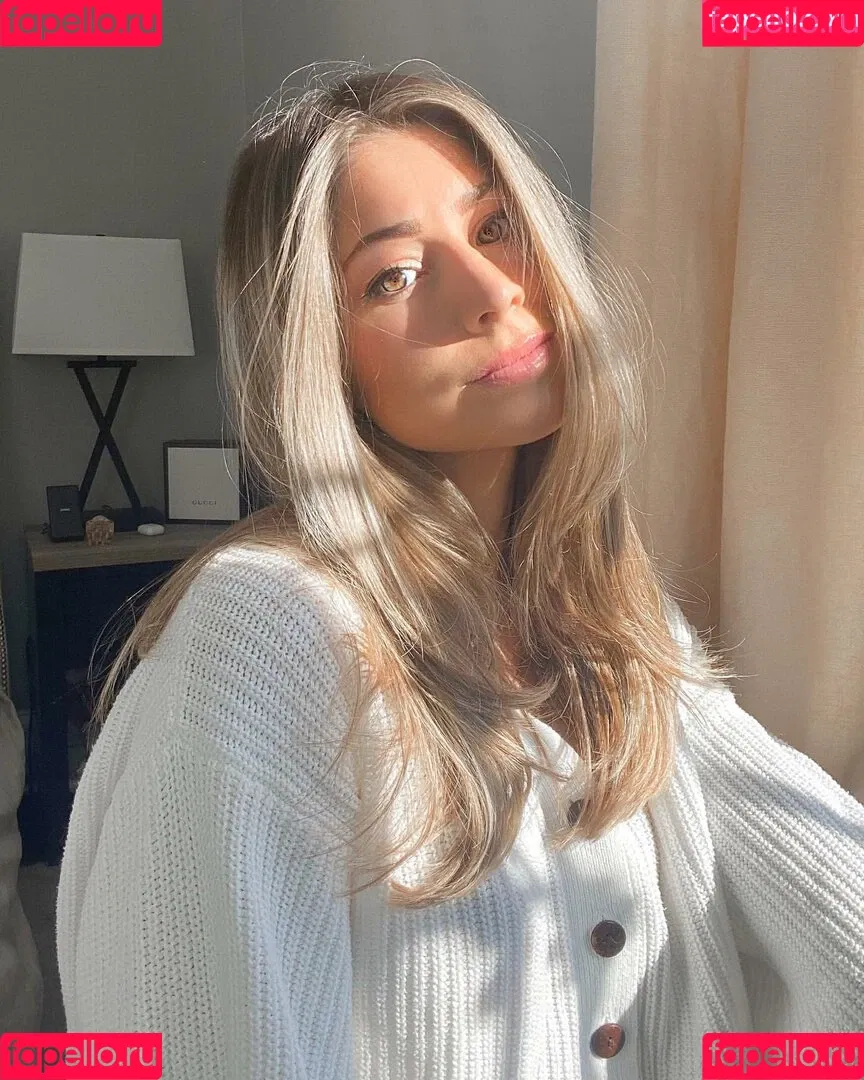 Hailey Lower Onlyfans Photo Gallery 