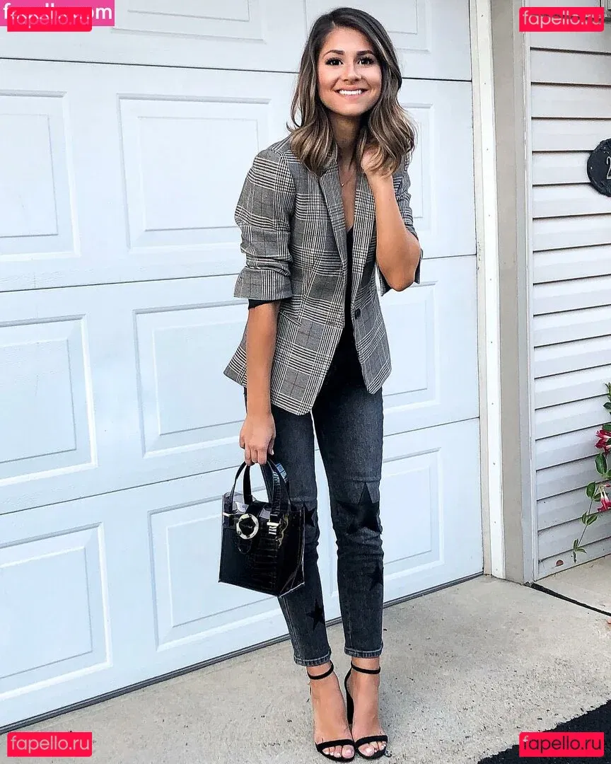 Hailey Lower Onlyfans Photo Gallery 