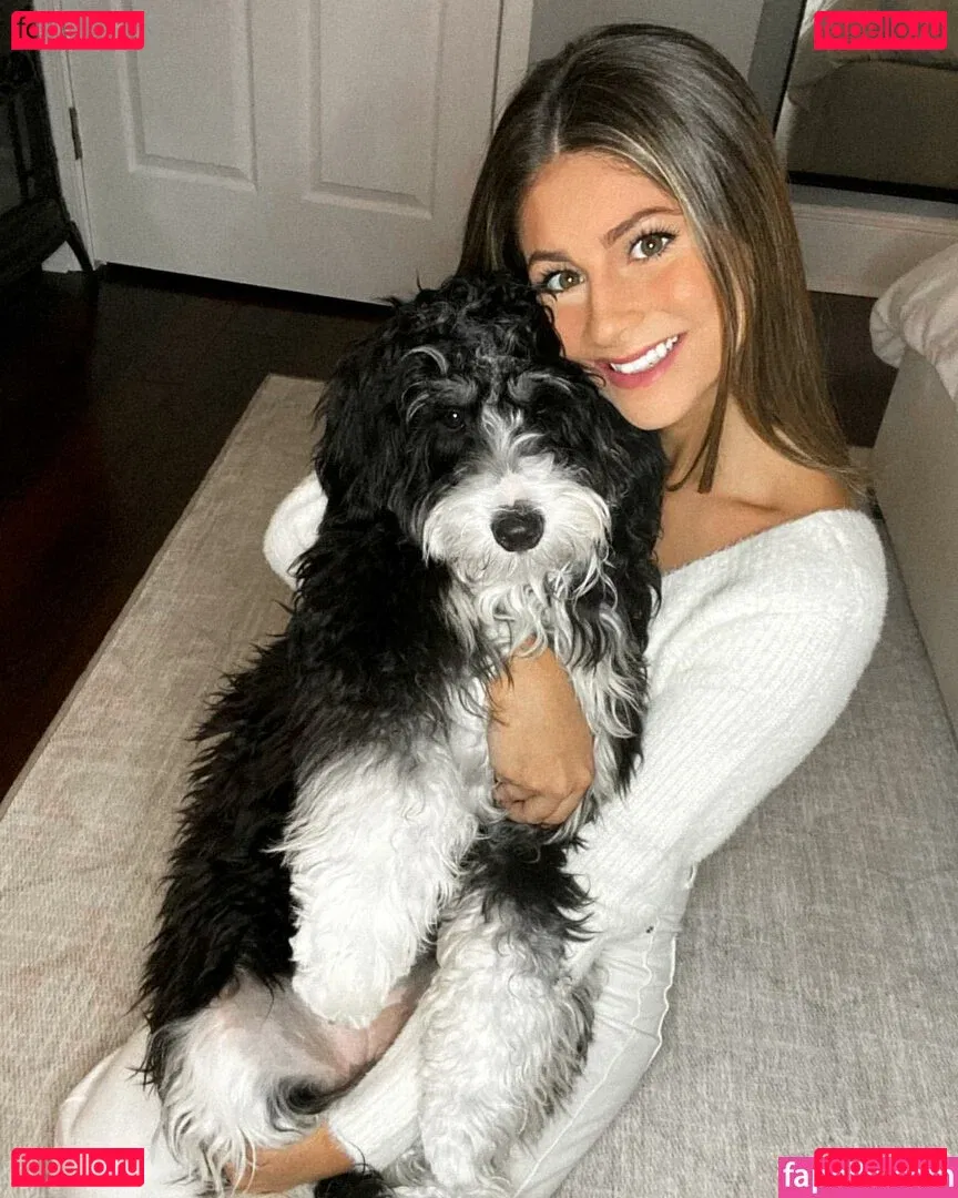 Hailey Lower Onlyfans Photo Gallery 