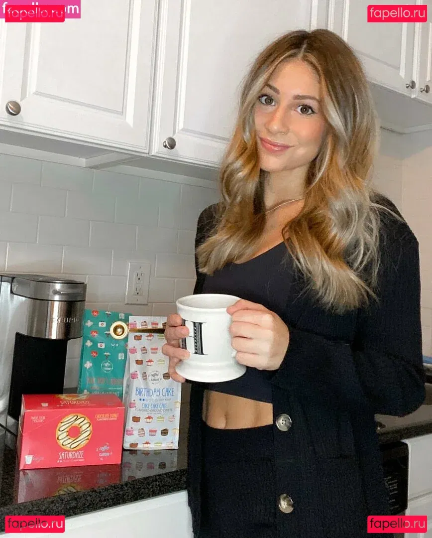 Hailey Lower Onlyfans Photo Gallery 