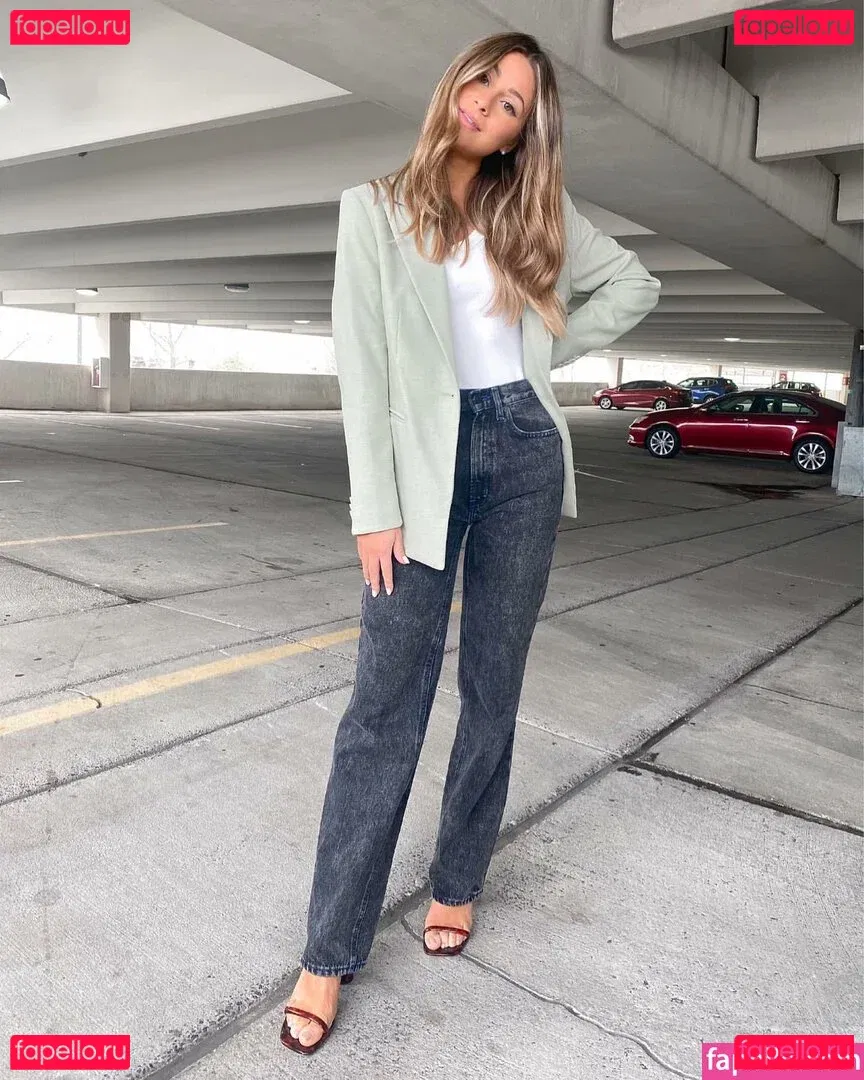 Hailey Lower Onlyfans Photo Gallery 