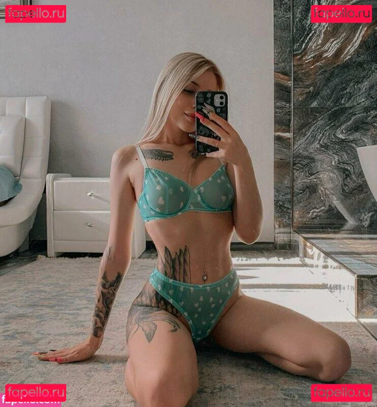 Kira Braun Onlyfans Photo Gallery 