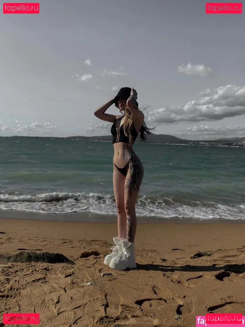 Kira Braun Onlyfans Photo Gallery 