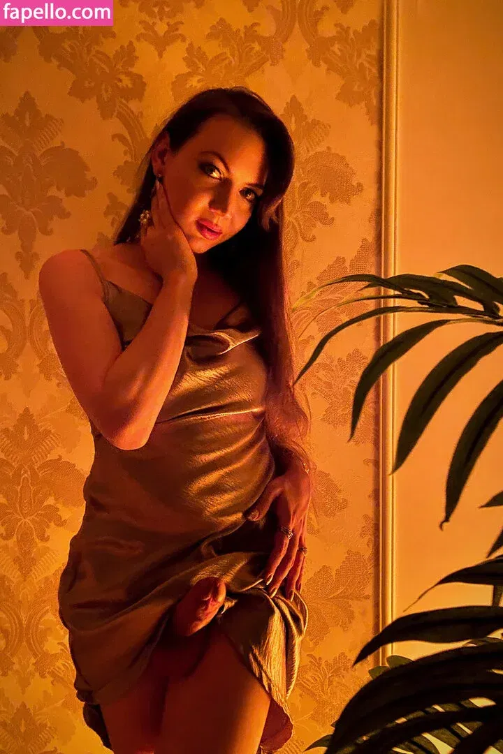 shemalekaterina Onlyfans Photo Gallery 