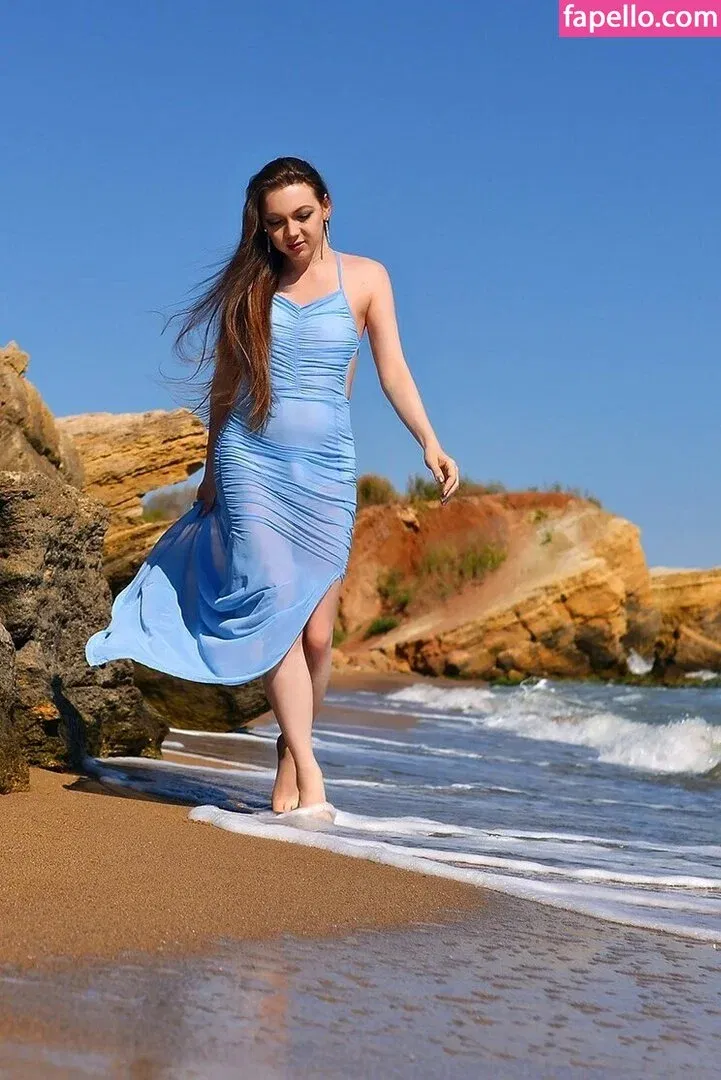 shemalekaterina Onlyfans Photo Gallery 