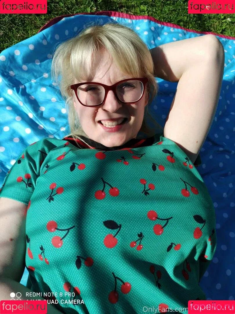 Casey Deluxe Onlyfans Photo Gallery 