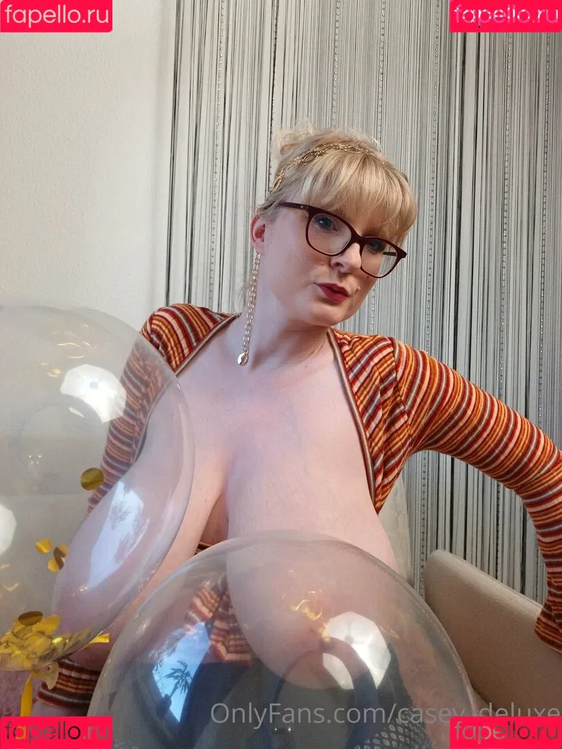 Casey Deluxe Onlyfans Photo Gallery 