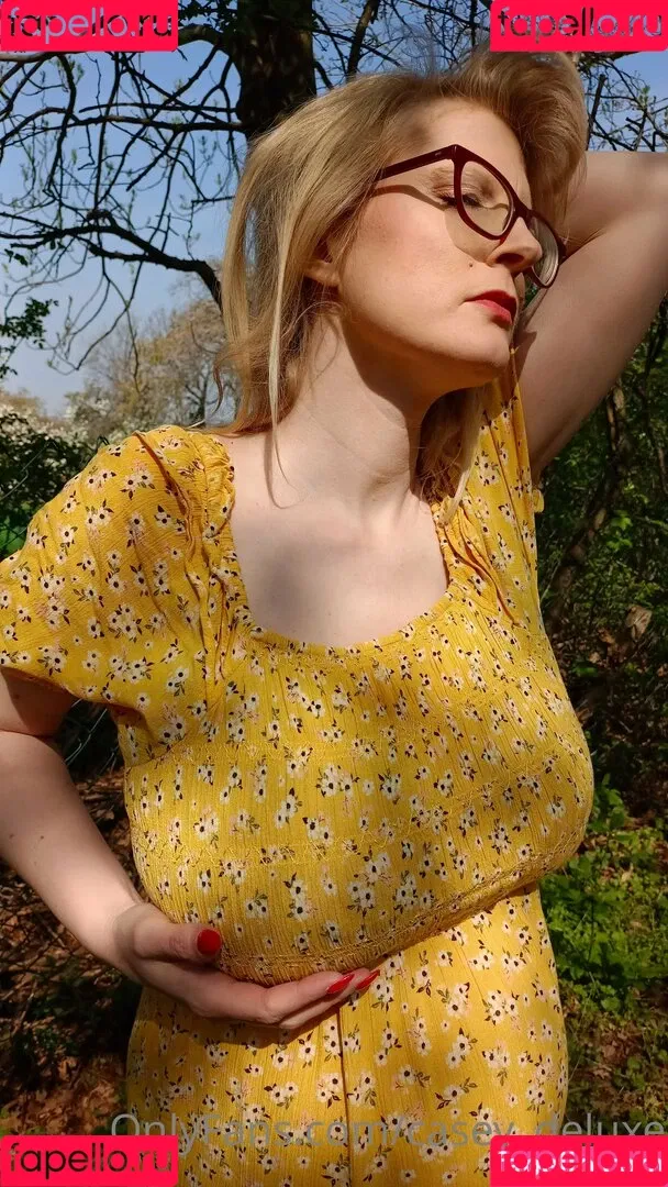 Casey Deluxe Onlyfans Photo Gallery 