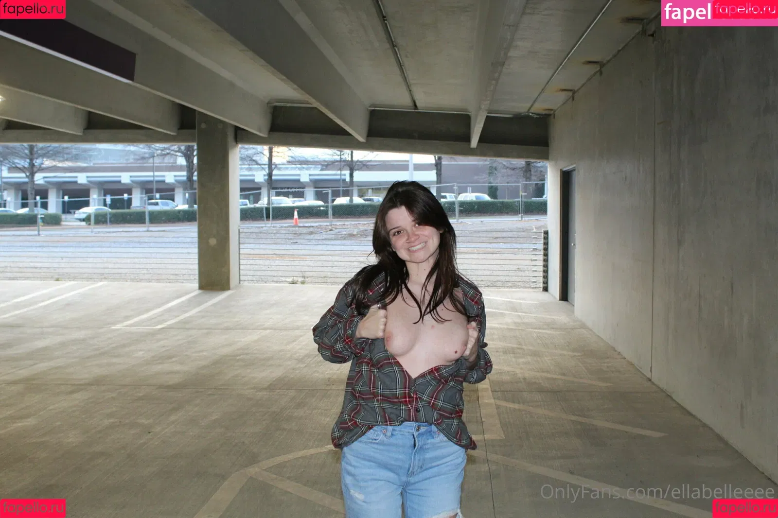ellabelleeee Onlyfans Photo Gallery 