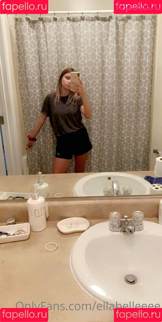 ellabelleeee Onlyfans Photo Gallery 