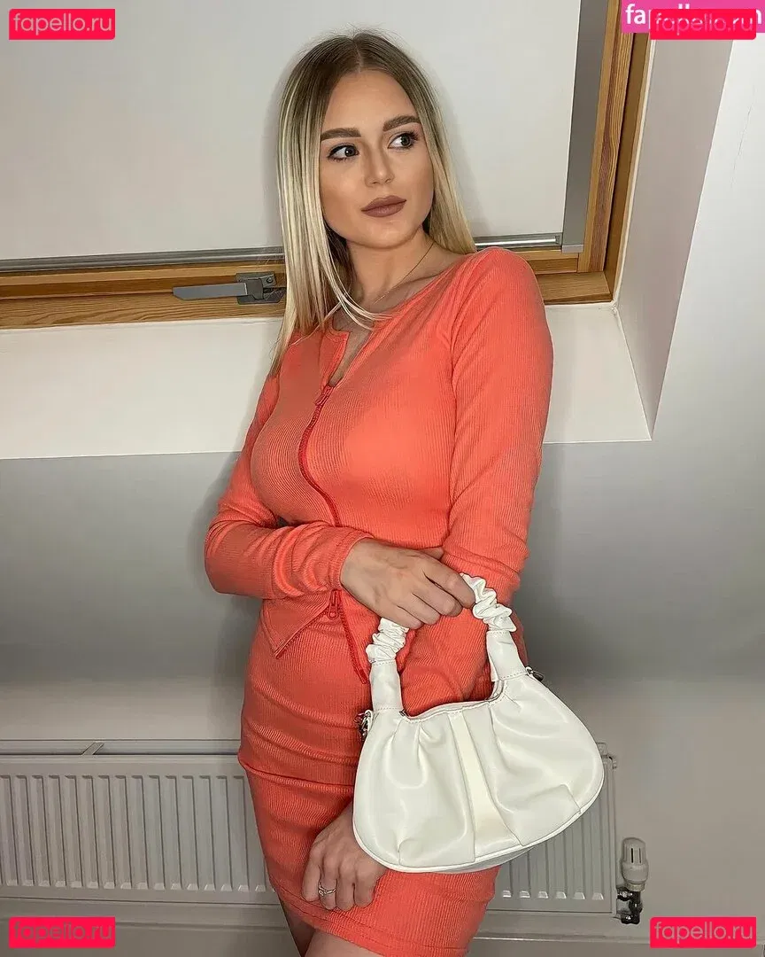 Olivia Miller Onlyfans Photo Gallery 