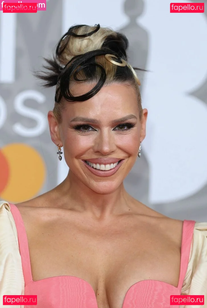 Billie Piper Onlyfans Photo Gallery 