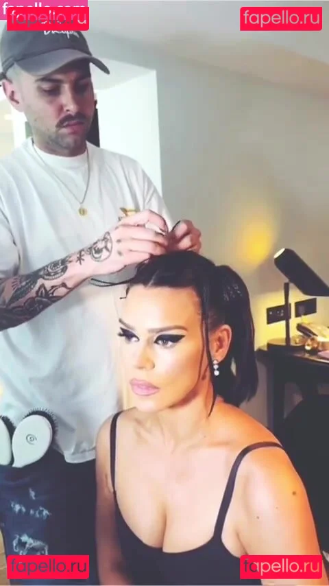 Billie Piper Onlyfans Photo Gallery 