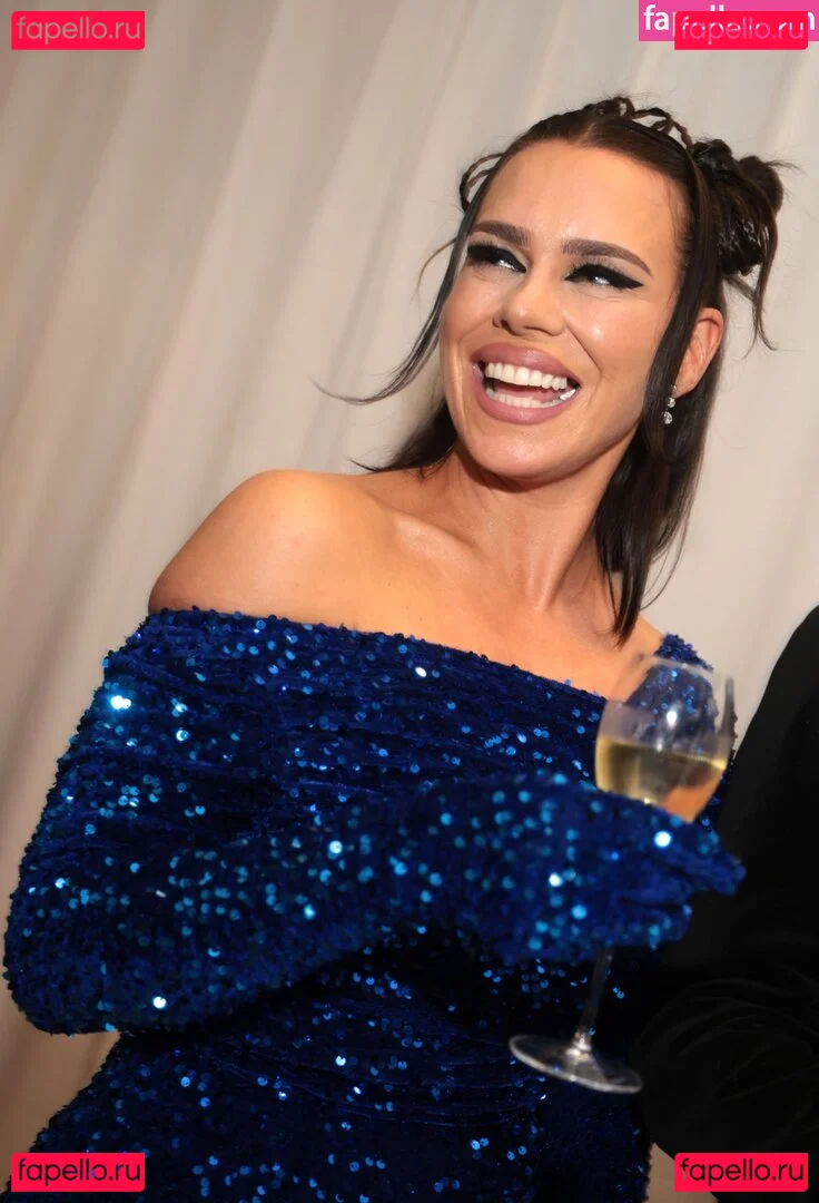 Billie Piper Onlyfans Photo Gallery 