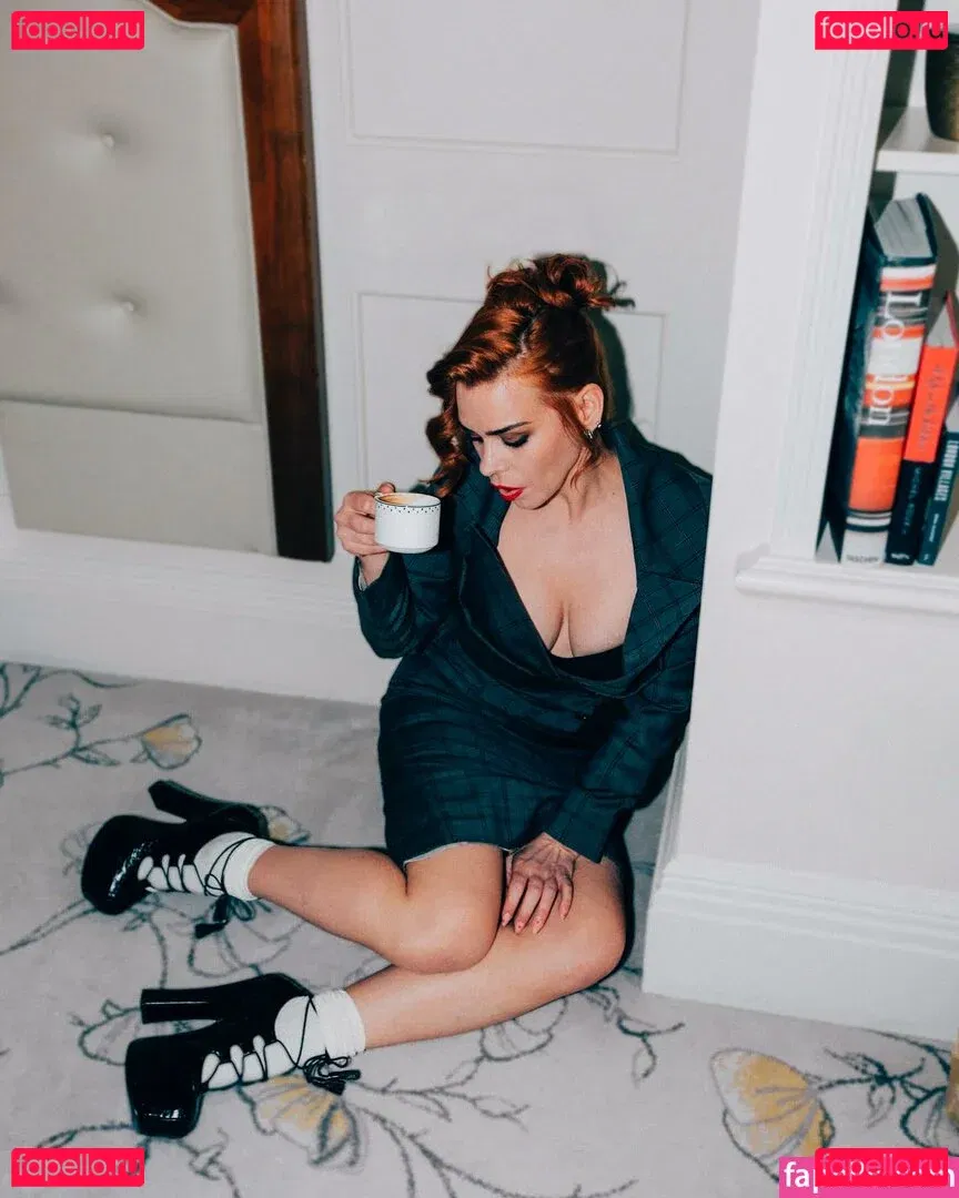 Billie Piper Onlyfans Photo Gallery 