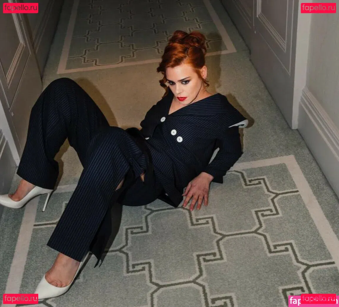 Billie Piper Onlyfans Photo Gallery 