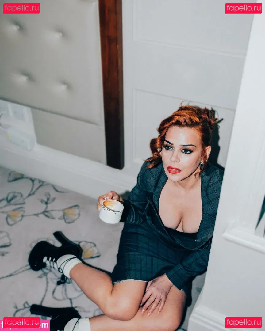 Billie Piper Onlyfans Photo Gallery 