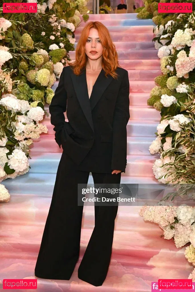 Billie Piper Onlyfans Photo Gallery 