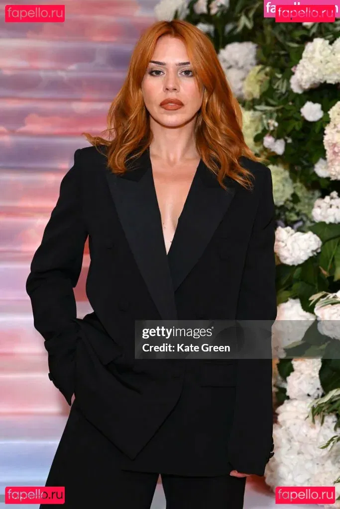 Billie Piper Onlyfans Photo Gallery 