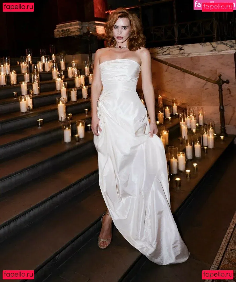 Billie Piper Onlyfans Photo Gallery 