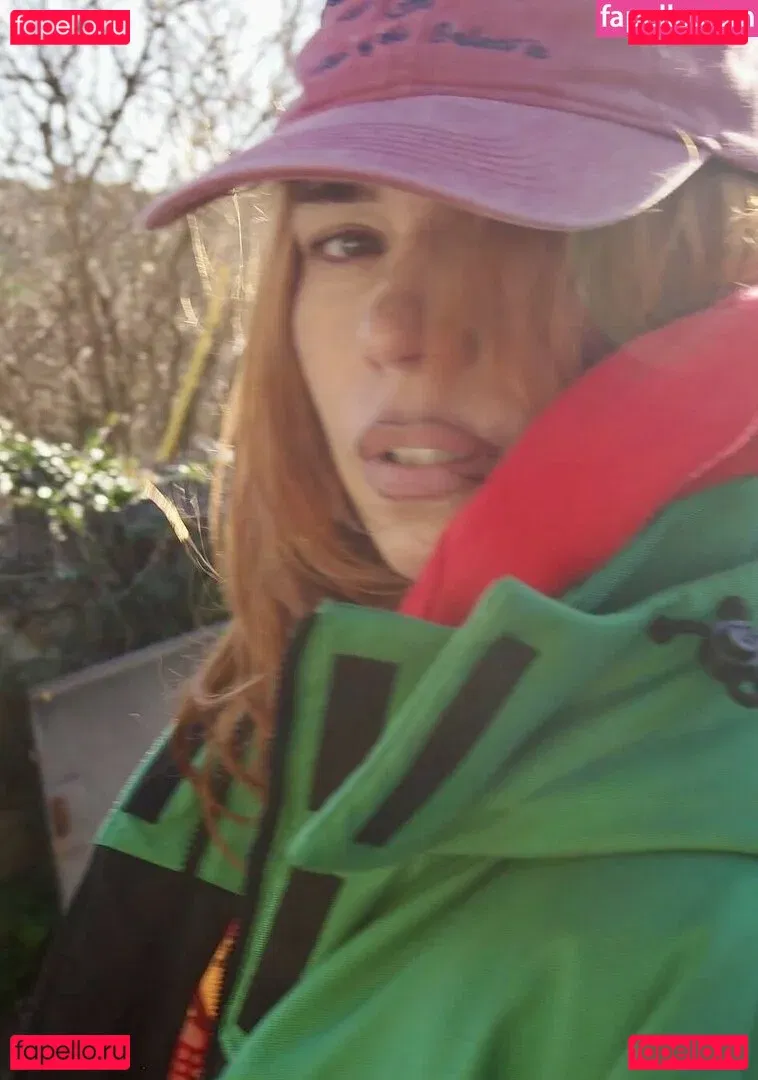 Billie Piper Onlyfans Photo Gallery 