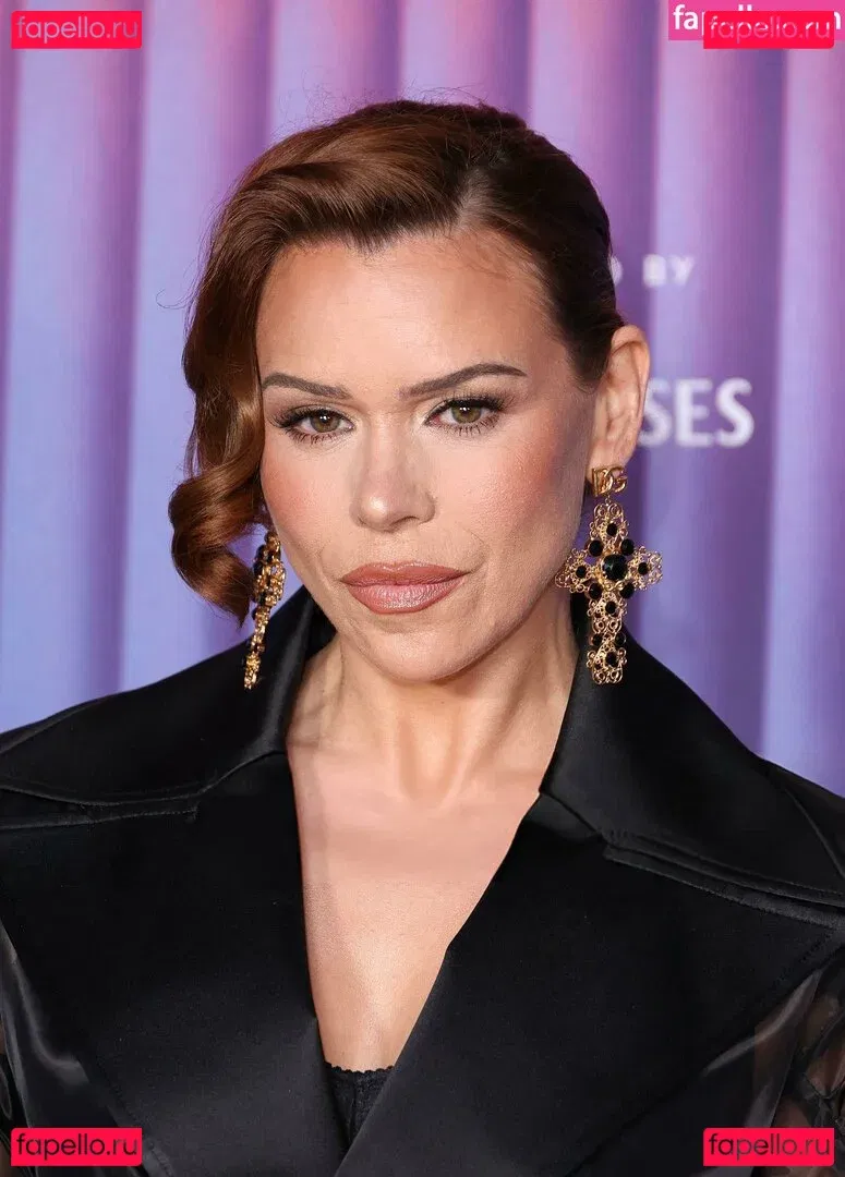 Billie Piper Onlyfans Photo Gallery 