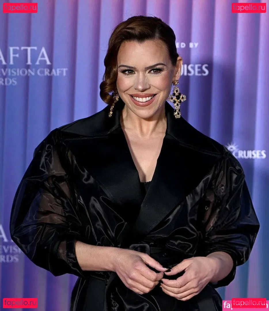 Billie Piper Onlyfans Photo Gallery 