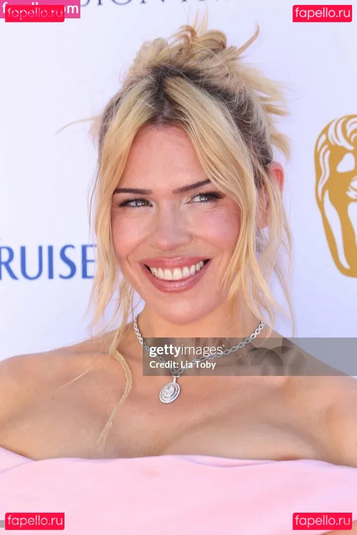 Billie Piper Onlyfans Photo Gallery 
