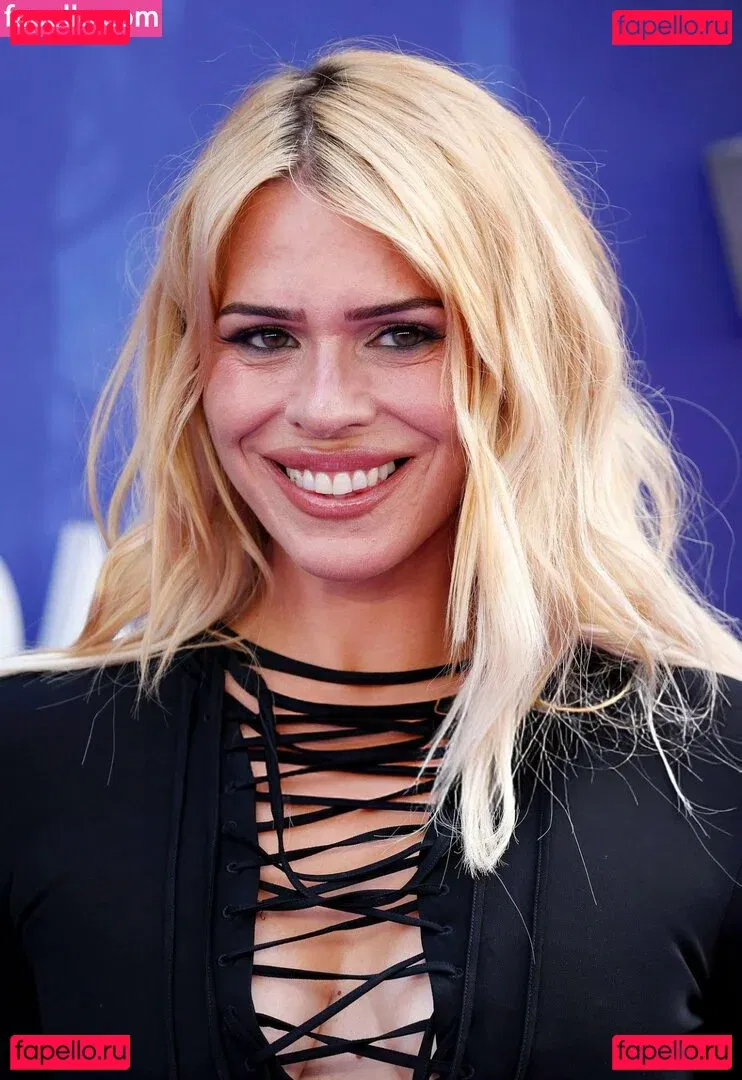 Billie Piper Onlyfans Photo Gallery 